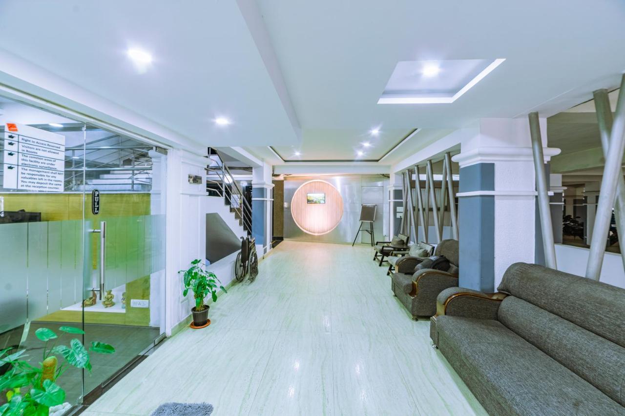 היידראבד Hotel Athome , Whitefields, Kondapur מראה חיצוני תמונה