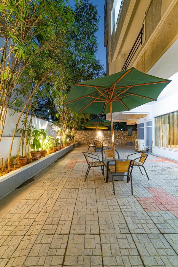 היידראבד Hotel Athome , Whitefields, Kondapur מראה חיצוני תמונה