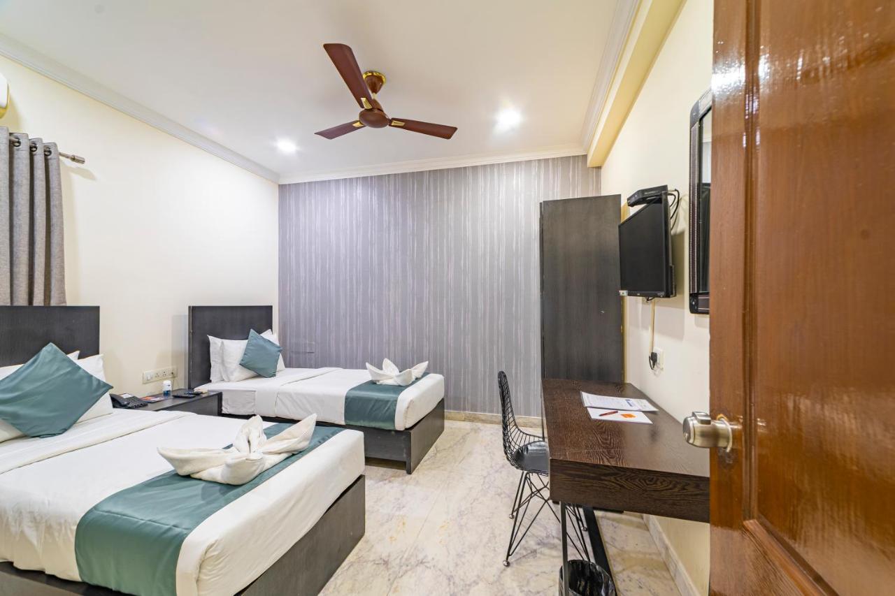 היידראבד Hotel Athome , Whitefields, Kondapur מראה חיצוני תמונה